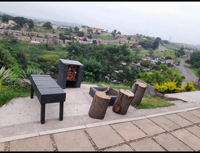 3 BEDROOM HOUSE FOR SALE IN MARIANRIDGE